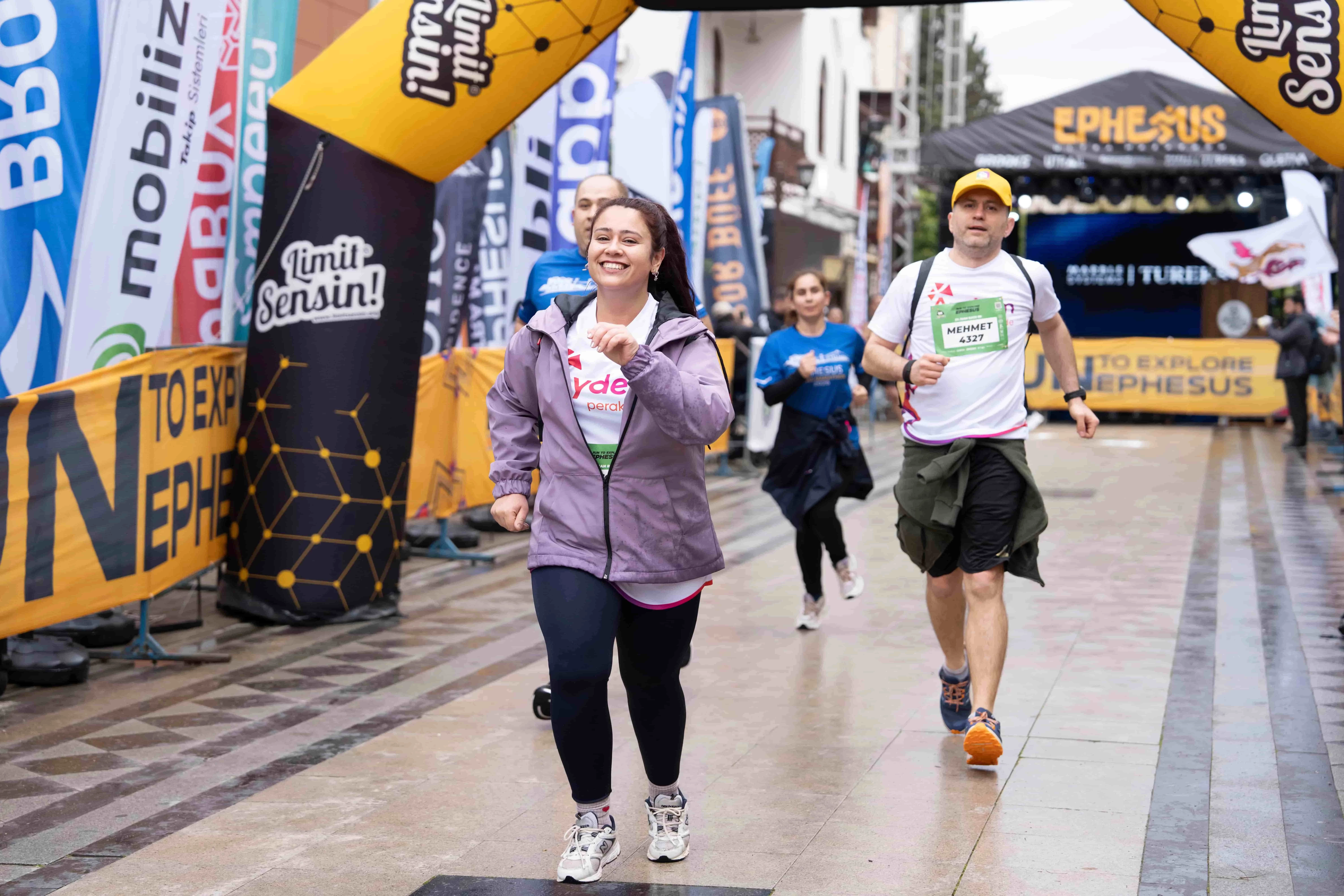  Surpassing Boundaries and Cultivating Hope at Efes Ultra: At the Summit for LÖSEV! 